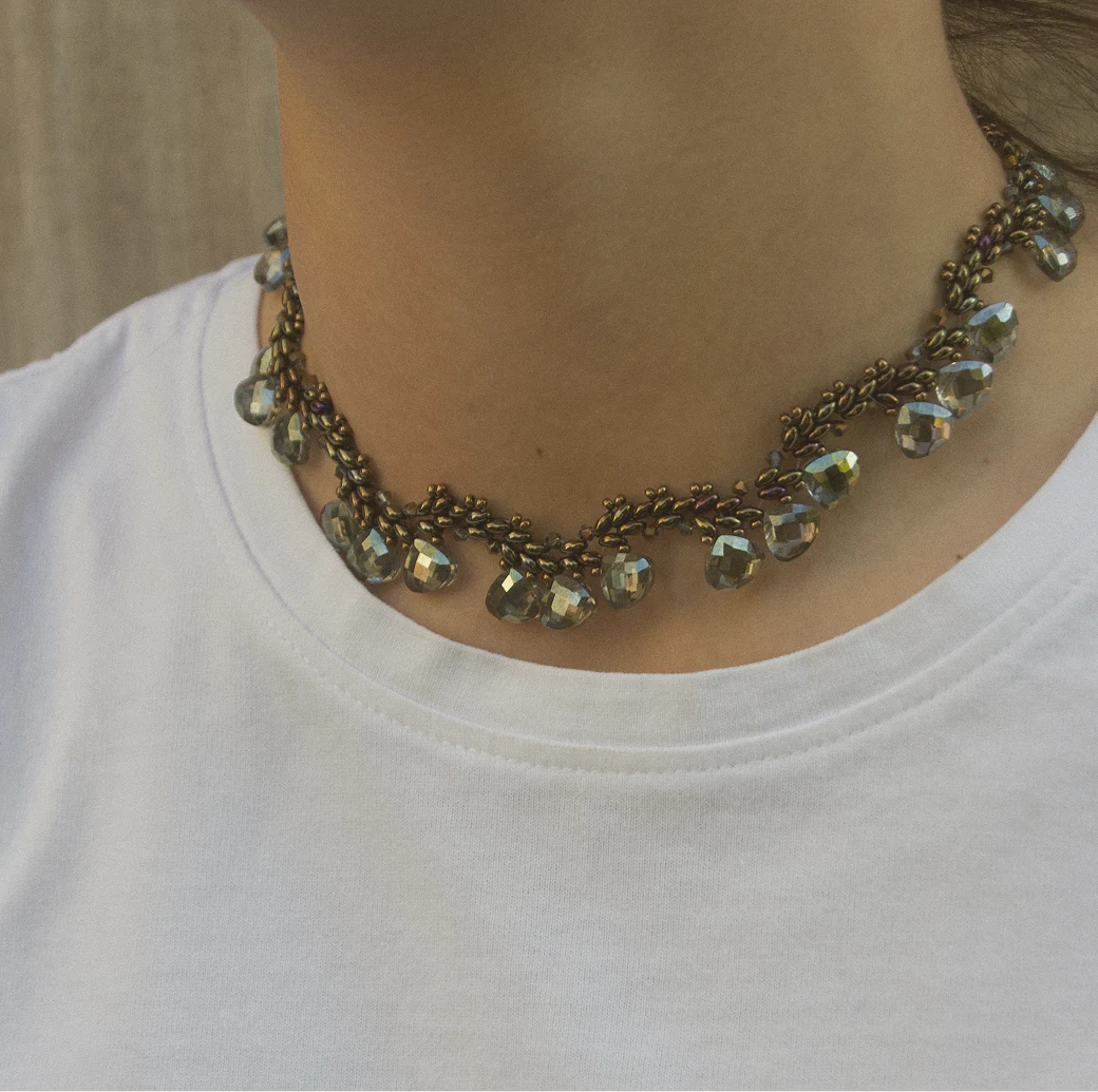 Collar 7